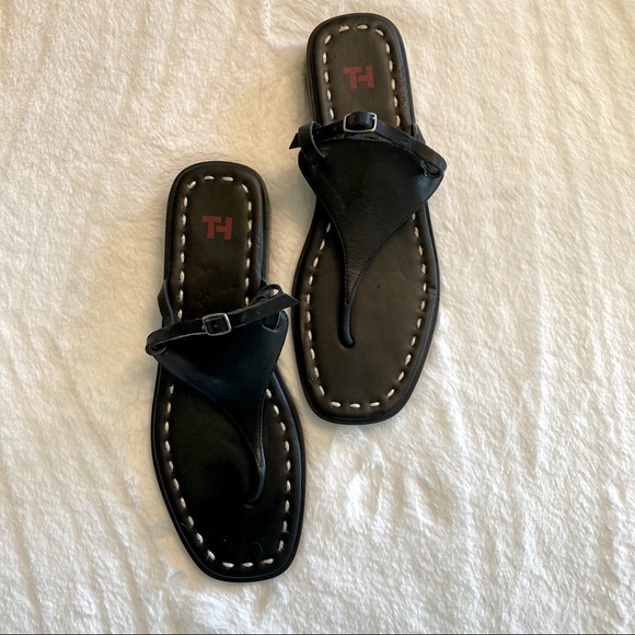 Tommy Hilfiger Black Sandal Slides - Picture 5 of 9